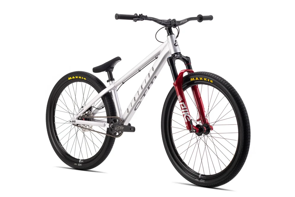 CTM DIRTKING Pro 26 – matná strieborná