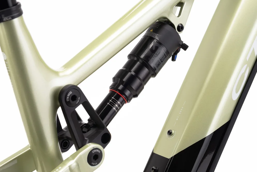 Elektrický horský bicykel CTM REZIST COMP - čierna/svetlá zlatá