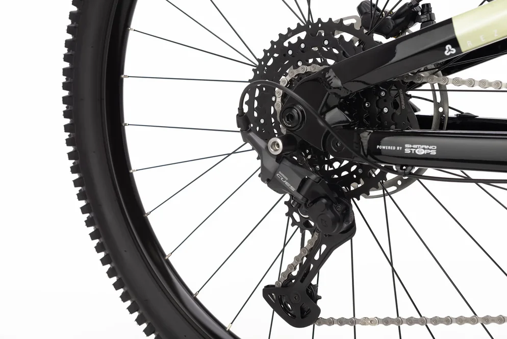 Elektrický horský bicykel CTM REZIST COMP - čierna/svetlá zlatá