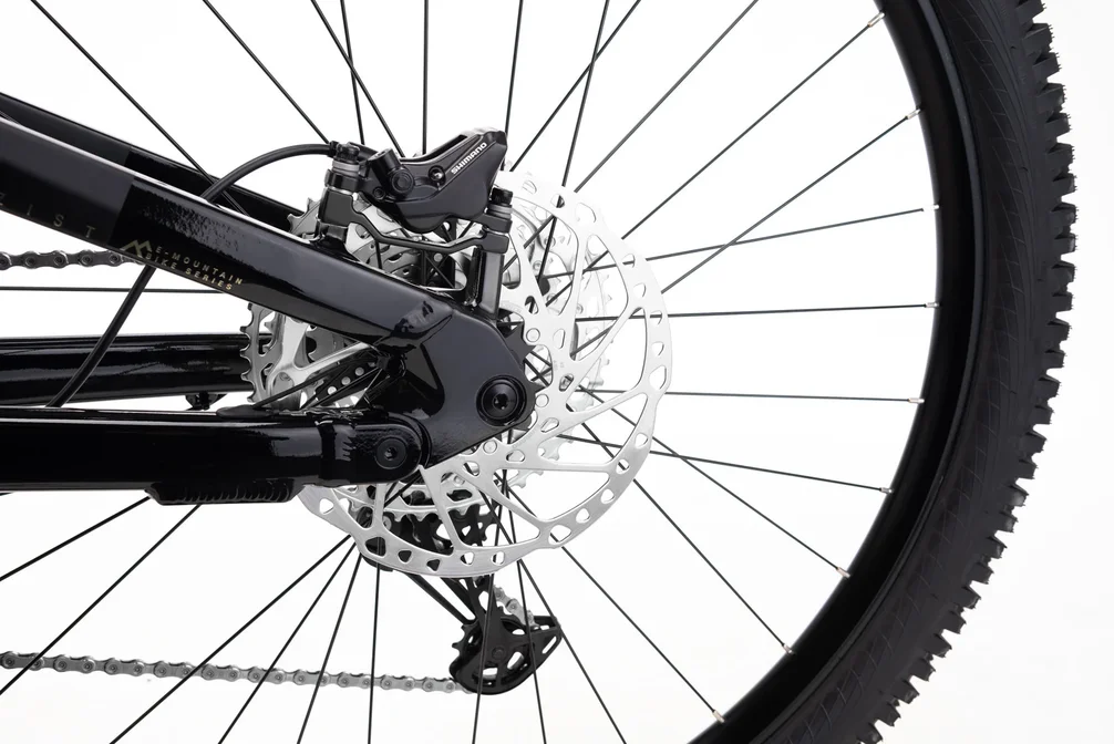 Elektrický horský bicykel CTM REZIST Pro - čierna