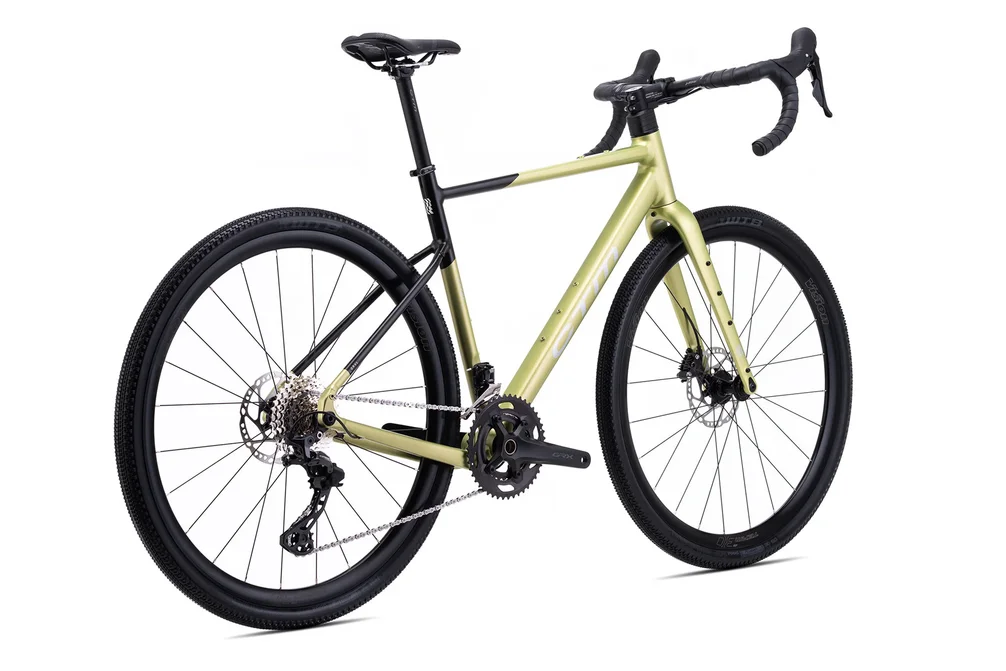 Gravel bicykel CTM KOYUK 2.0 28 – čierna / svetlá zlatá