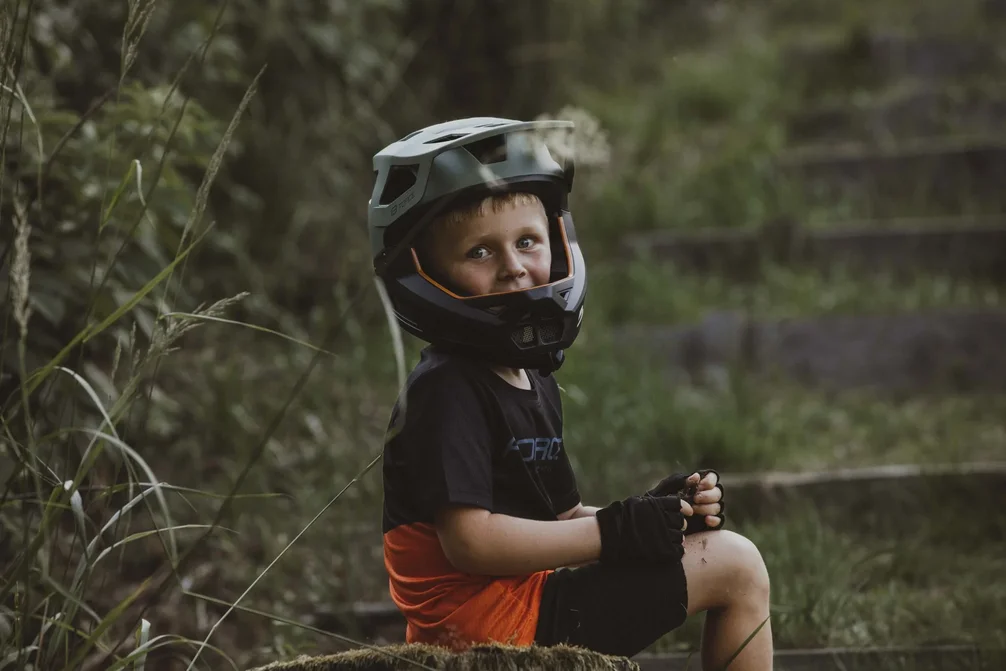 helmet FORCE DROP downhill, zelená