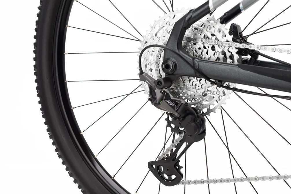 Horský bicykel CTM Charisma 5.0 29 – matná čierna