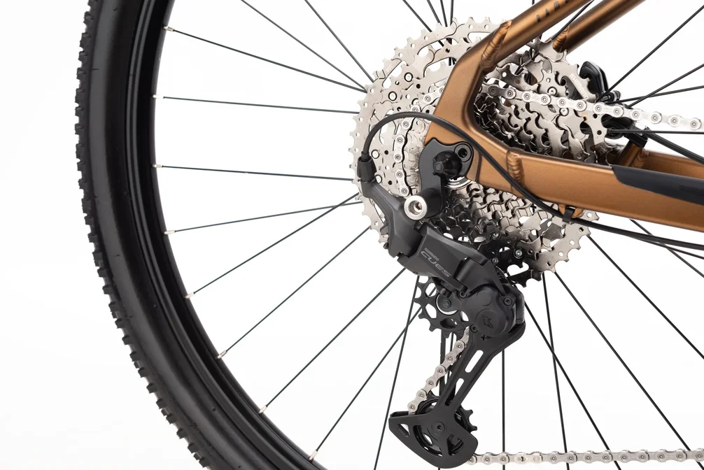 Horský bicykel CTM Rambler 4.0 29 – matná zlatá