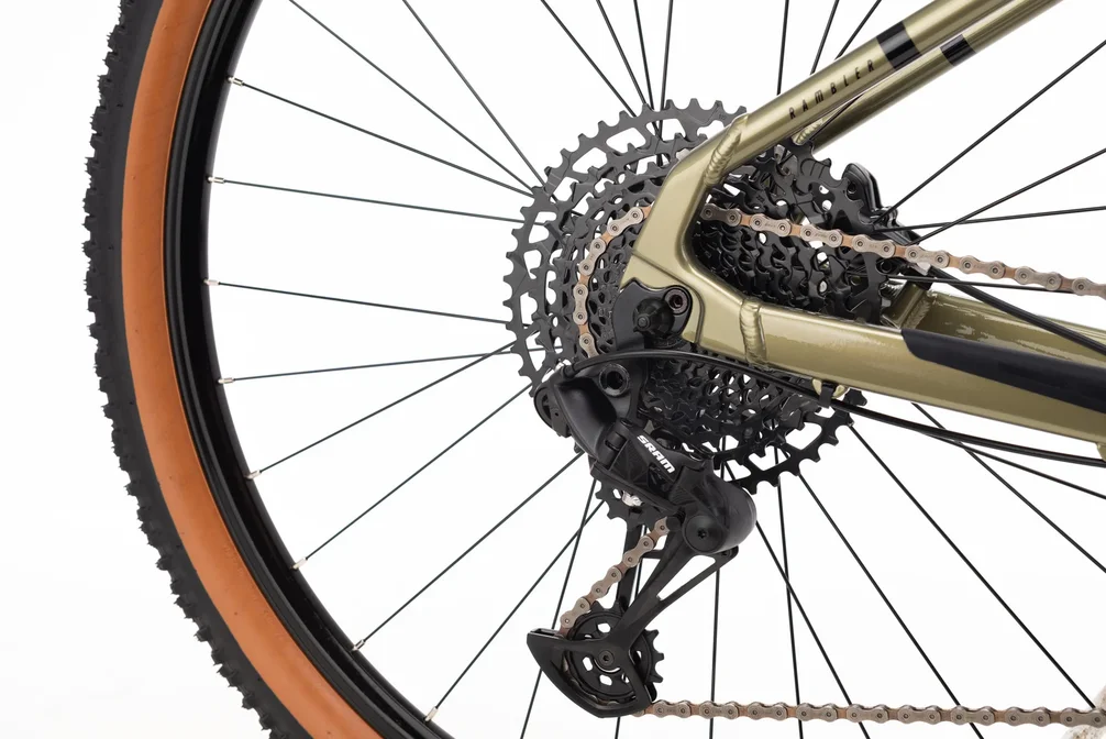 Horský bicykel CTM Rambler 5.0 29 – zemitá zelená