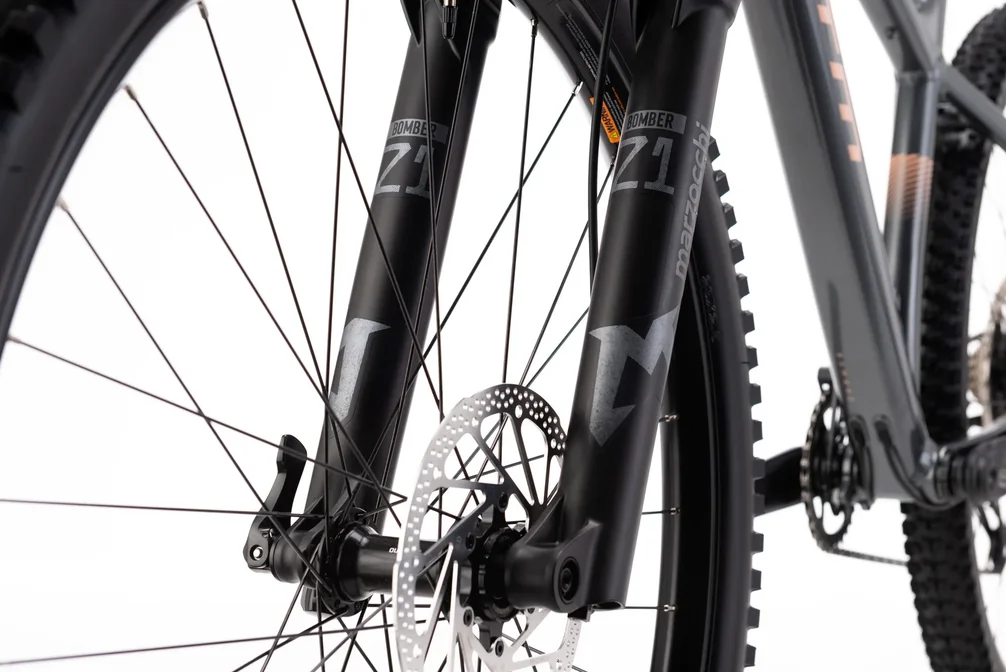 Horský bicykel CTM ZEPHYR Limited 29 – matná antracitová