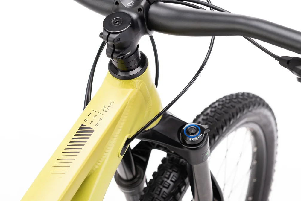 Horský bicykel CTM ZEPHYR Xpert 29 – okrová
